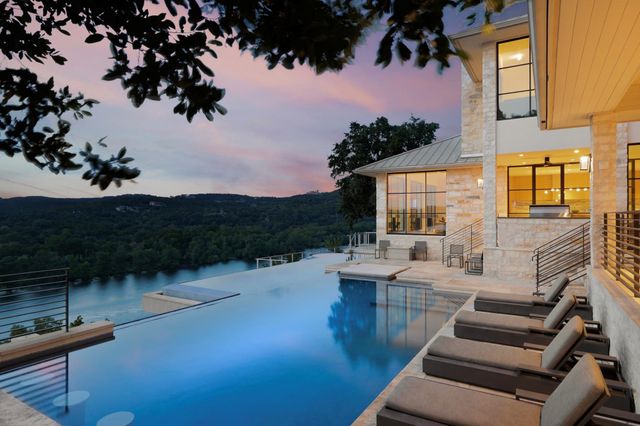 4402 Aqua Verde DR, Austin, TX 78746