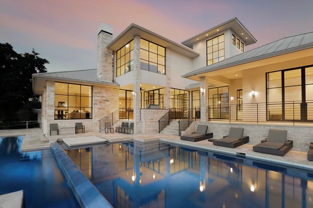 4402 Aqua Verde DR, Austin, TX 78746