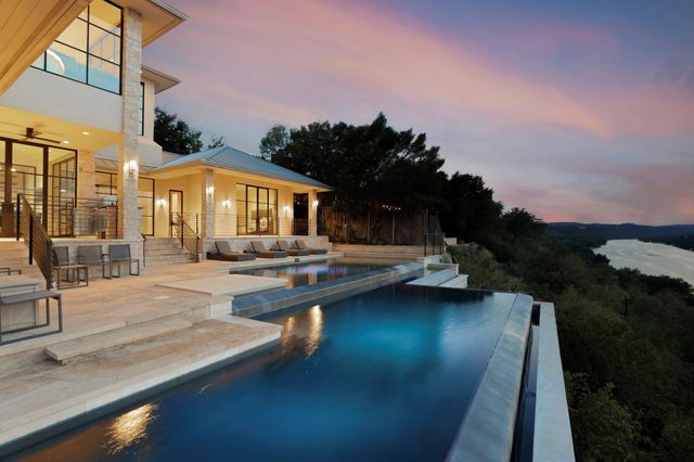 4402 Aqua Verde DR, Austin, TX 78746