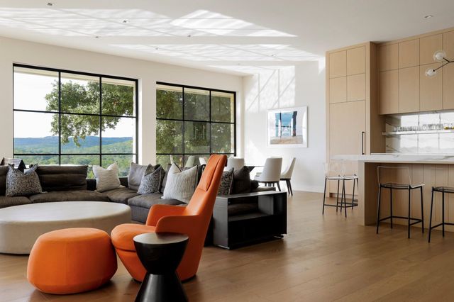 4402 Aqua Verde DR, Austin, TX 78746
