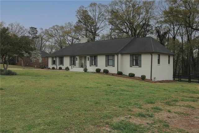 112 Maple Drive, Cartersville, GA 30120
