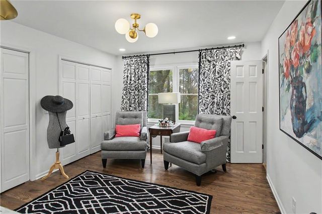 112 Maple Drive, Cartersville, GA 30120