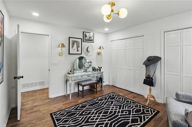 112 Maple Drive, Cartersville, GA 30120