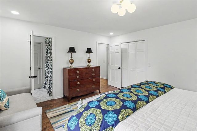 112 Maple Drive, Cartersville, GA 30120