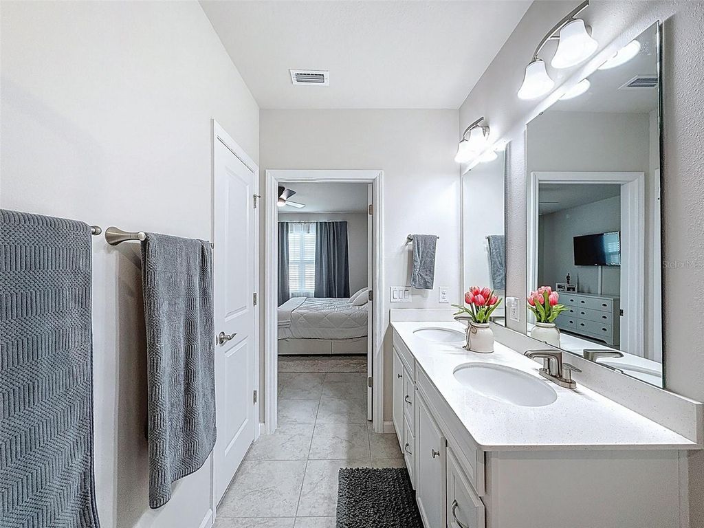 Image 32 of property listing at 322 VOLTAIRE DRIVE, Spring Hill, FL 34609