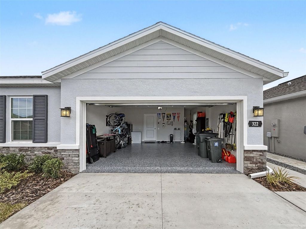 Image 40 of property listing at 322 VOLTAIRE DRIVE, Spring Hill, FL 34609