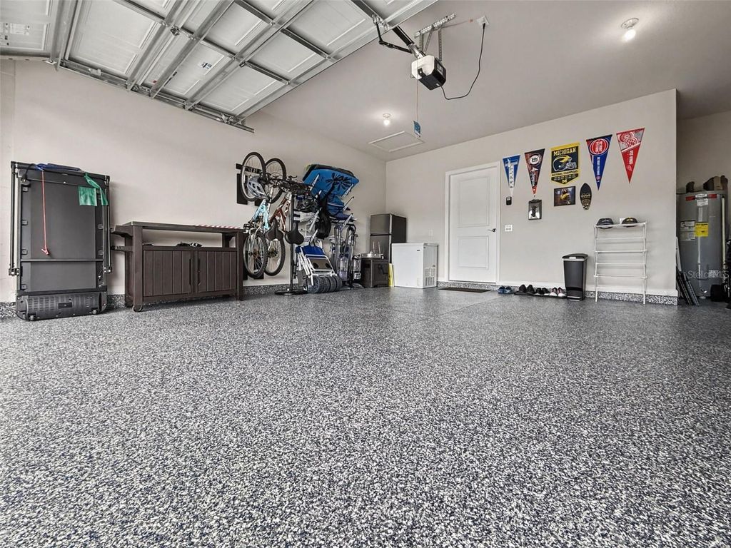 Image 42 of property listing at 322 VOLTAIRE DRIVE, Spring Hill, FL 34609