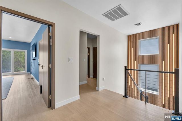314 Passaic Avenue, Rutherford, NJ 07070