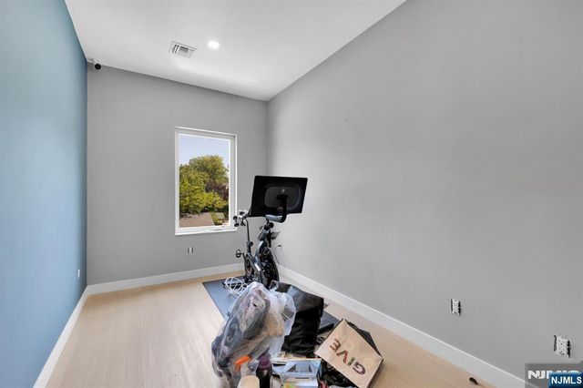 314 Passaic Avenue, Rutherford, NJ 07070