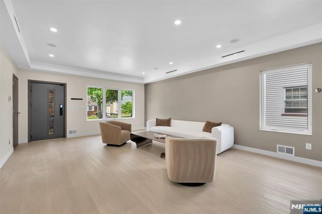 314 Passaic Avenue, Rutherford, NJ 07070