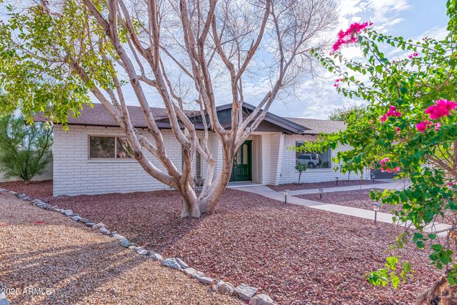 6802 N 22ND Place, Phoenix, AZ 85016