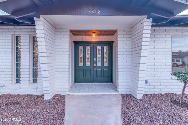 6802 N 22ND Place, Phoenix, AZ 85016