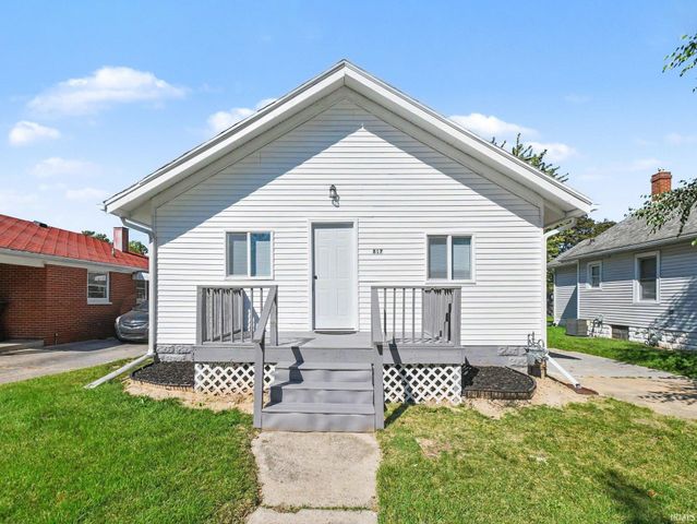 817 E Victoria Street, South Bend, IN 46614