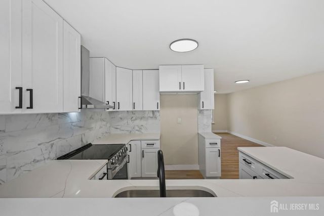 164 Kalmia Plaza 164A, Monroe, NJ 08831