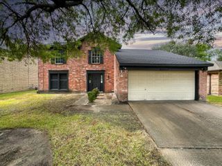 9515 Secretariat Drive, Houston, TX 77065
