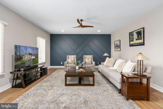 261 WASHINGTON ST, Locust Grove, VA 22508