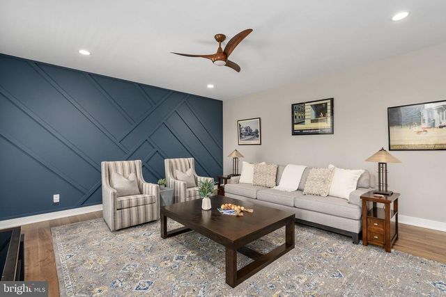 261 WASHINGTON ST, Locust Grove, VA 22508