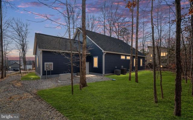 261 WASHINGTON ST, Locust Grove, VA 22508