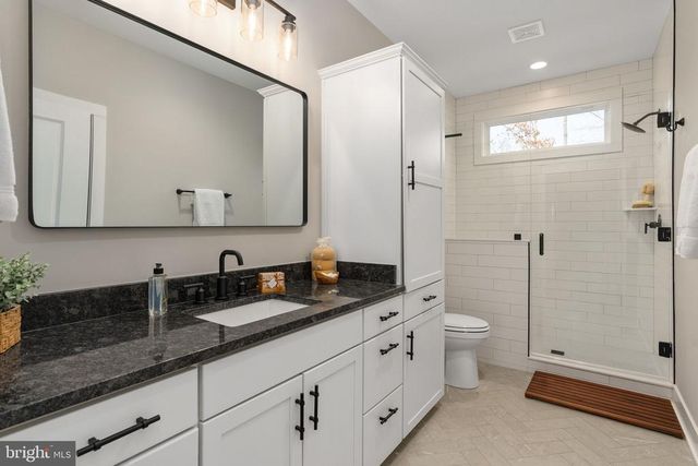 261 WASHINGTON ST, Locust Grove, VA 22508