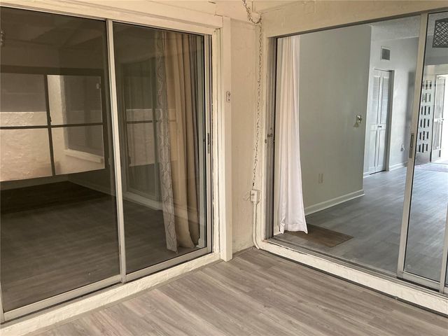2207 BELLEAIR ROAD B22, Clearwater, FL 33764
