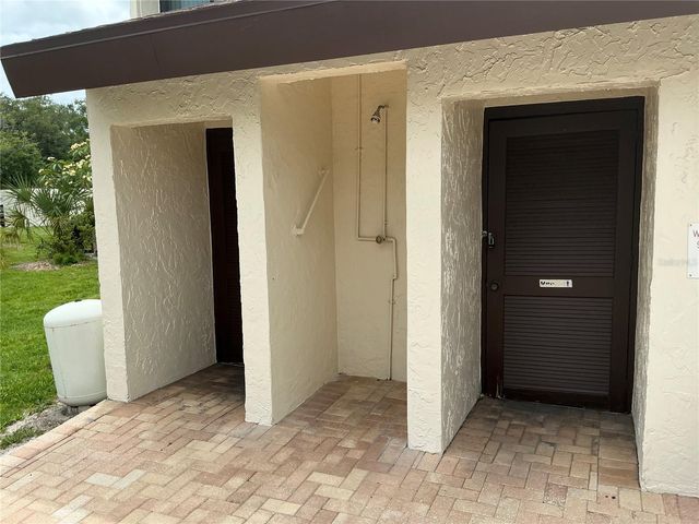2207 BELLEAIR ROAD B22, Clearwater, FL 33764