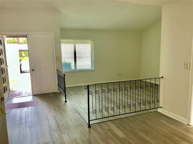 2207 BELLEAIR ROAD B22, Clearwater, FL 33764