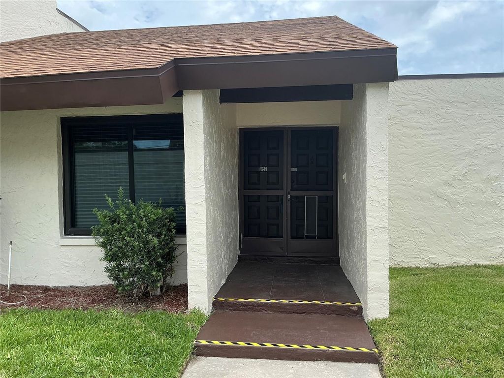 2207 BELLEAIR ROAD B22, Clearwater, FL 33764