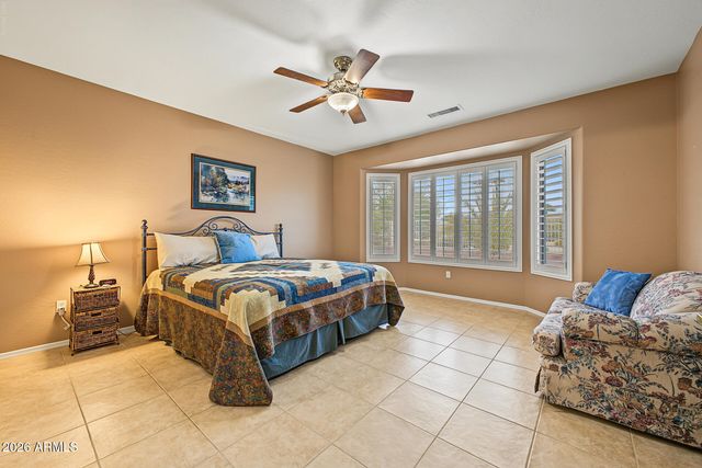 16442 W DESERT LILY Drive, Surprise, AZ 85387