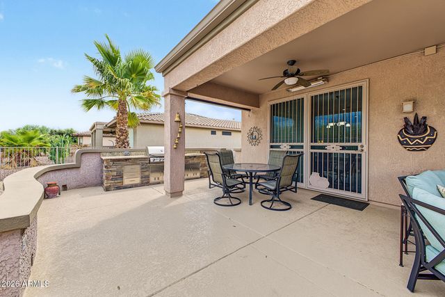 16442 W DESERT LILY Drive, Surprise, AZ 85387