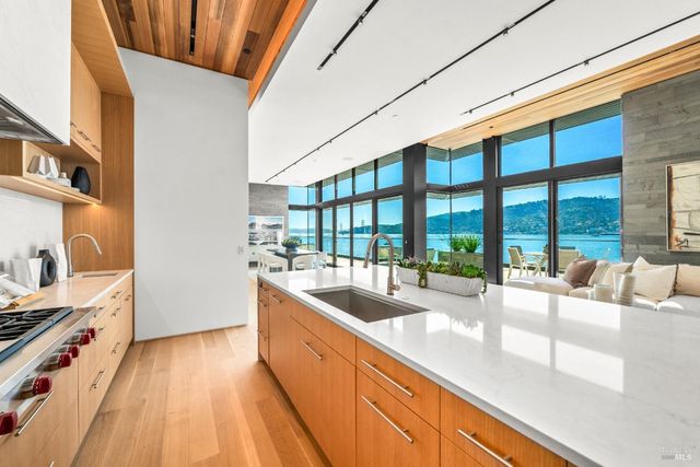 46 Cliff Rd, Belvedere, CA 94920