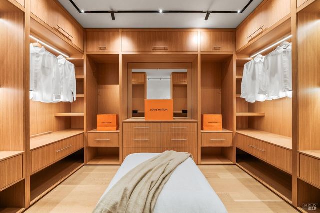 46 Cliff Rd, Belvedere, CA 94920