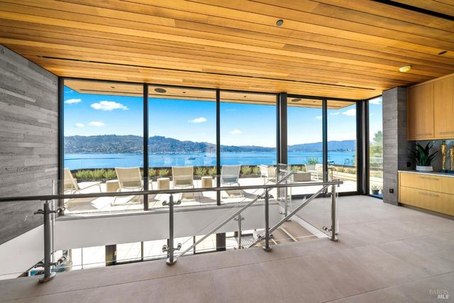 46 Cliff Rd, Belvedere, CA 94920