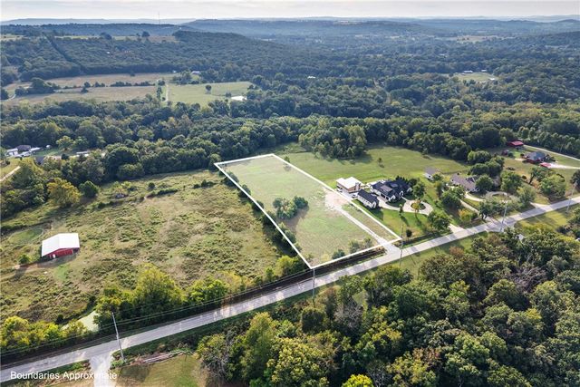 1260 Blue Springs Road, Goshen, AR 72703