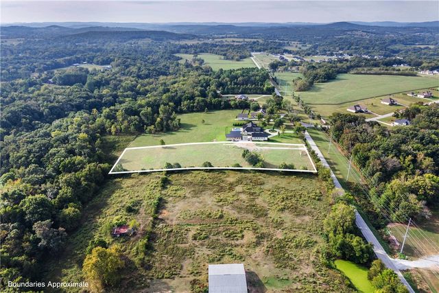 1260 Blue Springs Road, Goshen, AR 72703
