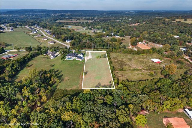 1260 Blue Springs Road, Goshen, AR 72703