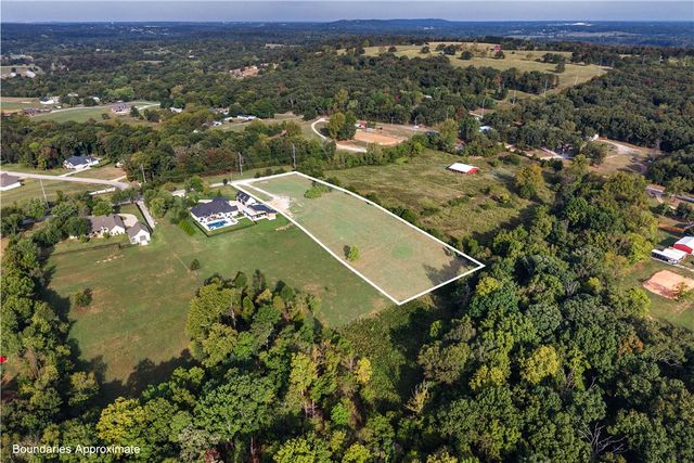 1260 Blue Springs Road, Goshen, AR 72703