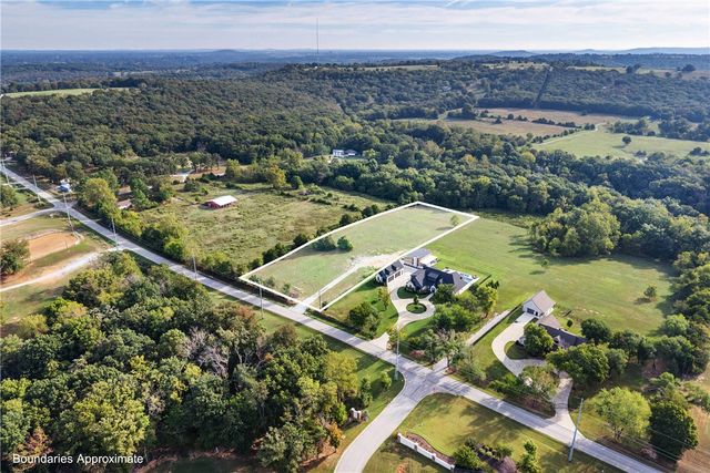 1260 Blue Springs Road, Goshen, AR 72703