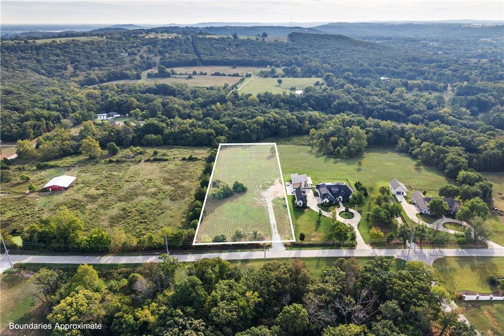 1260 Blue Springs Road, Goshen, AR 72703