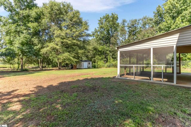 532 Tut Court, Woodruff, SC 29388