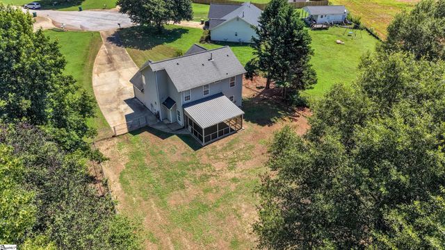 532 Tut Court, Woodruff, SC 29388