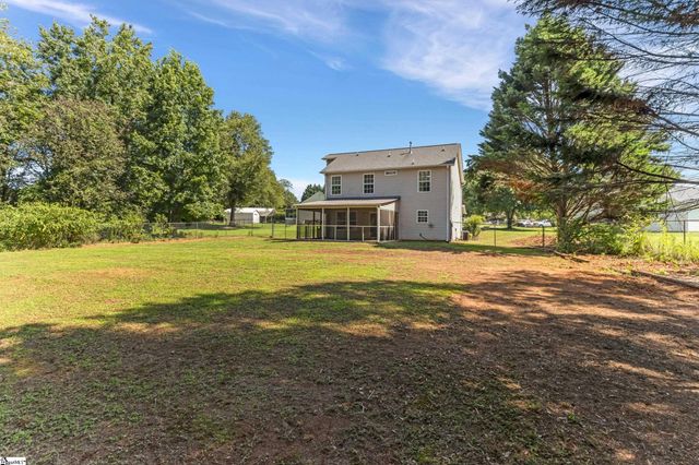 532 Tut Court, Woodruff, SC 29388