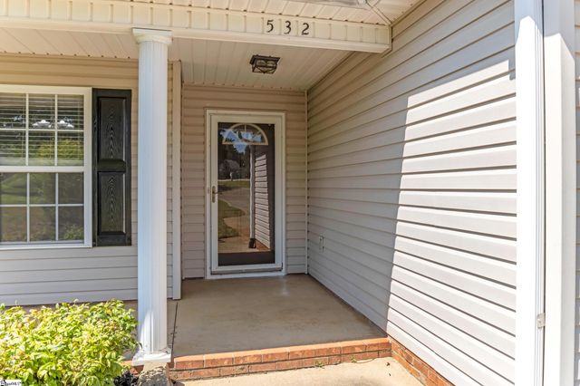 532 Tut Court, Woodruff, SC 29388