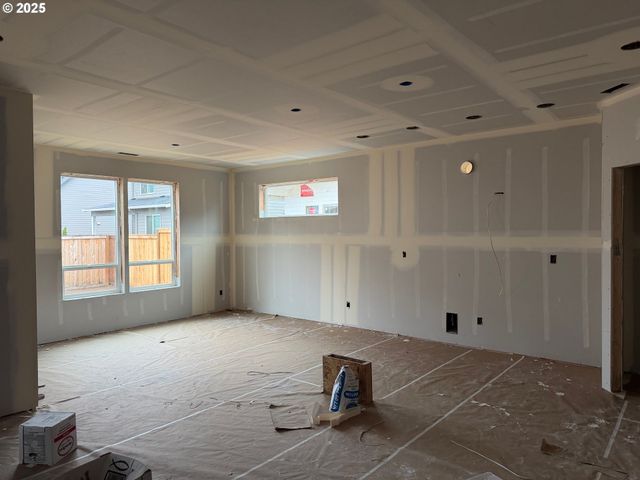 1750 N Oak St, Canby, OR 97013