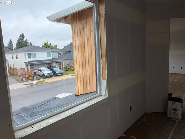 1750 N Oak St, Canby, OR 97013