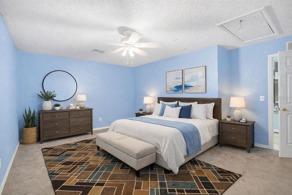 Image 18 of property listing at 1071 ANGORA STREET, Deltona, FL 32725