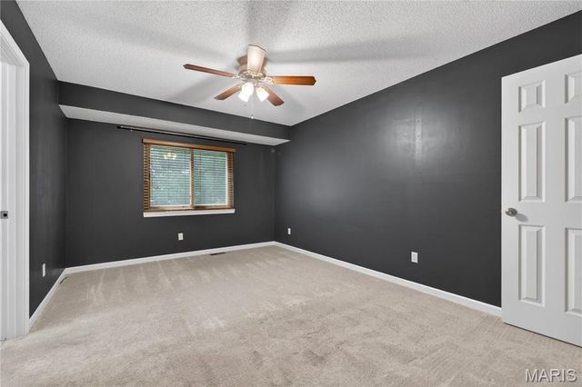 18 Eagle Chase Court, St Peters, MO 63376