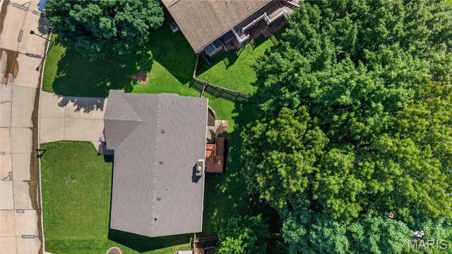 18 Eagle Chase Court, St Peters, MO 63376