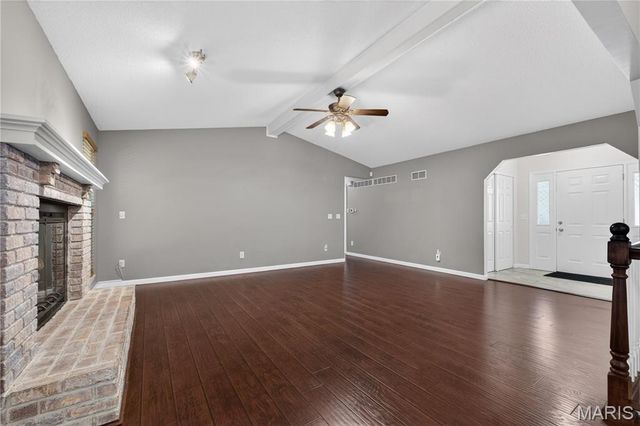18 Eagle Chase Court, St Peters, MO 63376