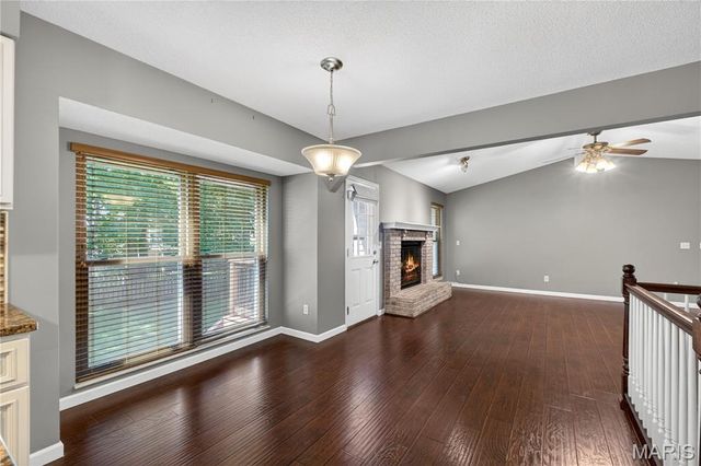 18 Eagle Chase Court, St Peters, MO 63376