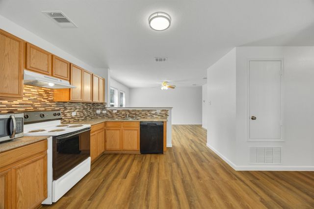 103 Charleston Drive, Anna, TX 75409